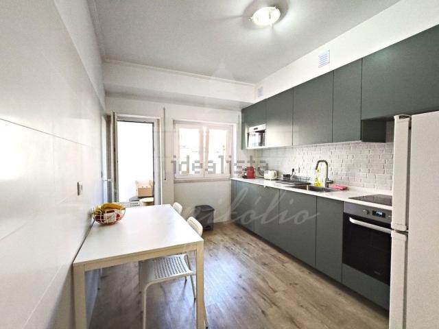 Apartamento alugar em Ramalha, Almada