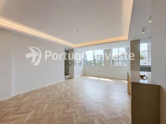 Apartamento venda em Almada, Setúbal