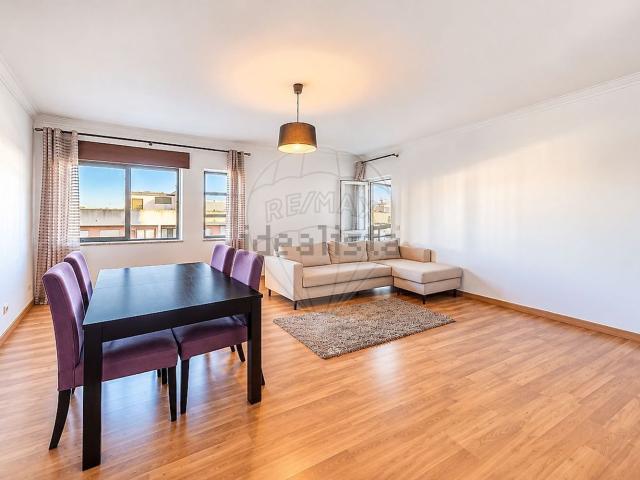 Apartamento venda em Ramalha, Almada