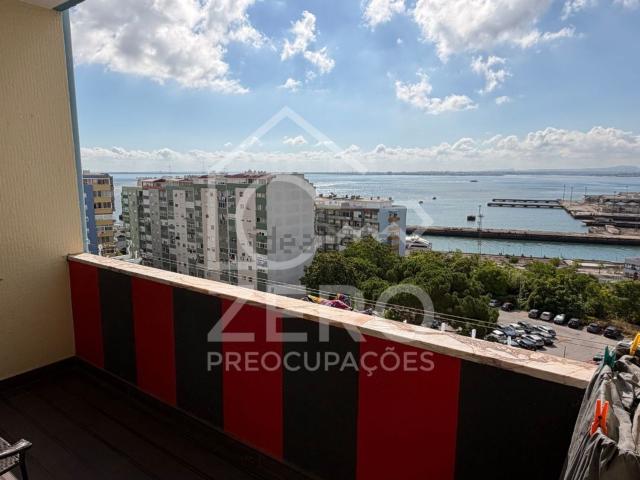 Apartamento venda em Cacilhas, Almada