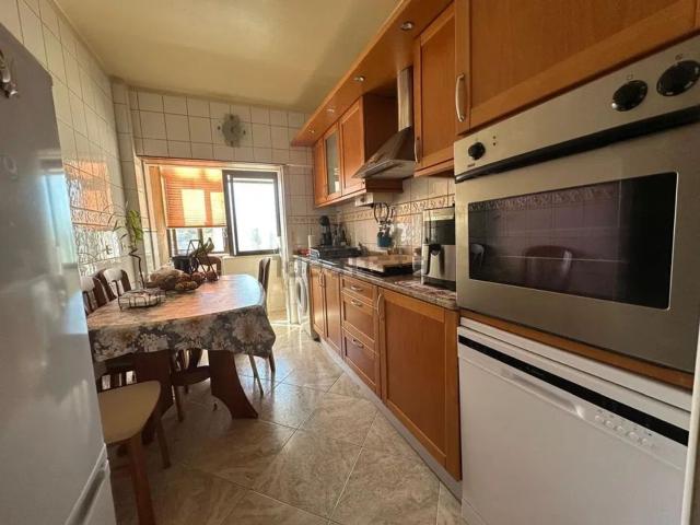 Apartamento venda em Ramalha, Almada