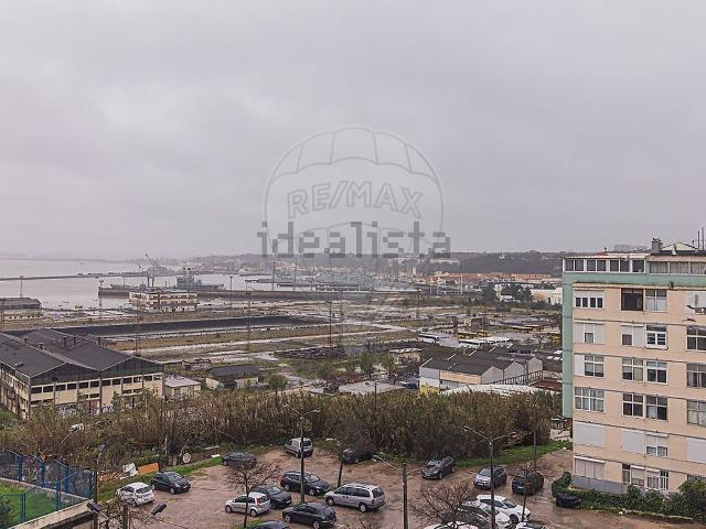 Apartamento venda em Ginjal, Almada