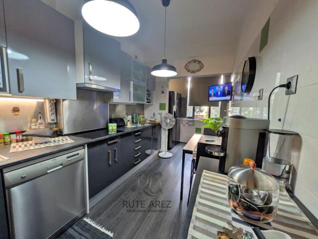 Apartamento alugar em Quinta do Janeiro, Almada