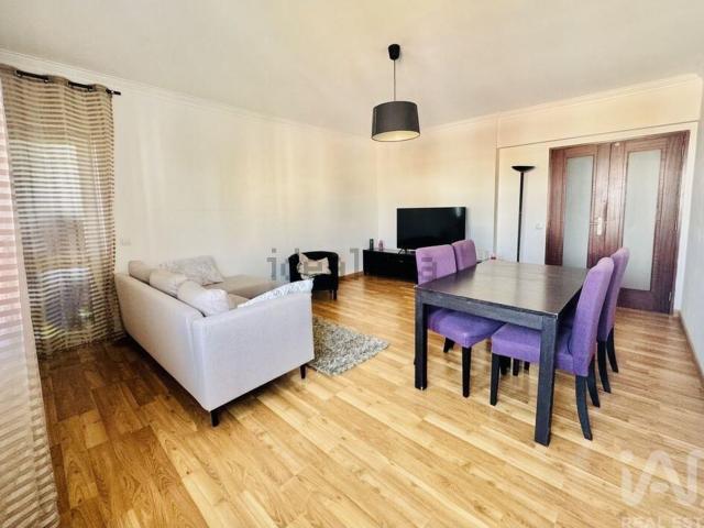 Apartamento venda em Almada, Setúbal