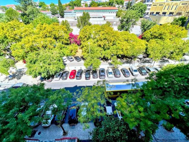 Apartamento venda em Almada, Setúbal