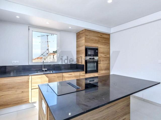 Duplex venda em Ginjal, Almada