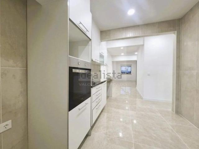 Apartamento venda em Cova da Piedade, Almada