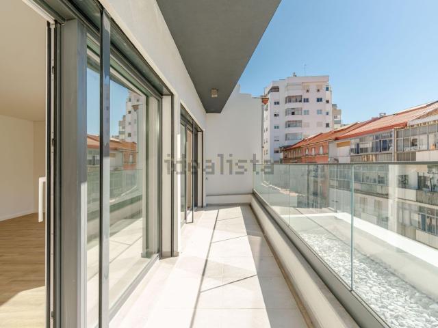 Apartamento venda em Ginjal, Almada