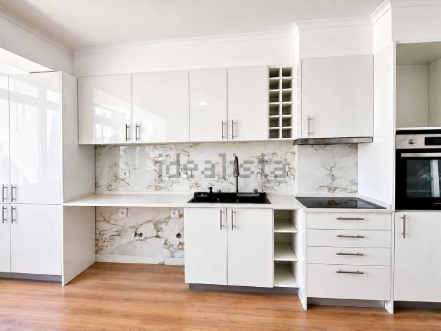 Apartamento venda em Cova da Piedade, Almada
