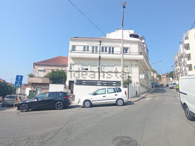 Apartamento alugar em Ginjal, Almada