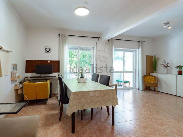 Apartamento venda em Cova da Piedade, Almada