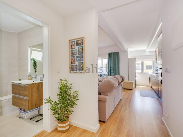 Apartamento venda em Almada, Setúbal