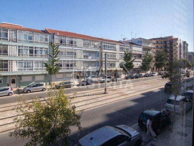 Apartamento venda em Torcatas, Almada