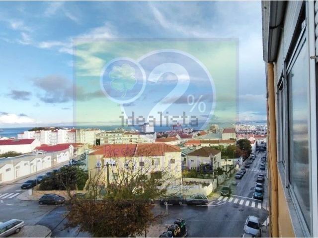 Apartamento venda em Torcatas, Almada