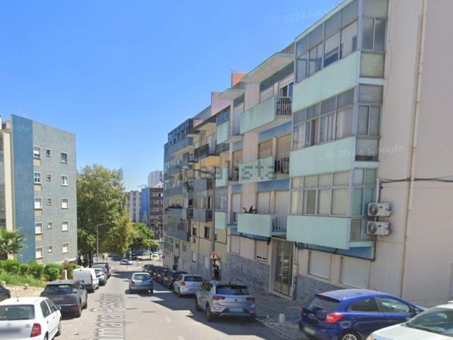 Apartamento venda em Almada, Setúbal