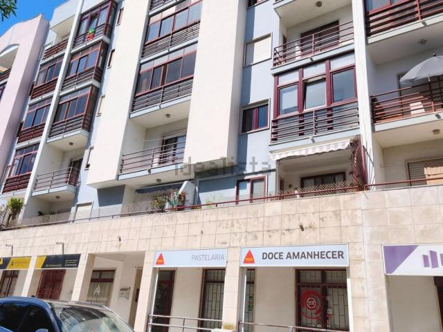 Apartamento alugar em Ramalha, Almada