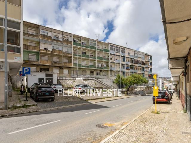 Apartamento venda em Cova Da Piedade, Barrocas