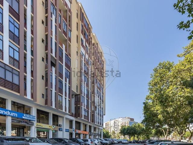 Apartamento venda em Almada, Setúbal