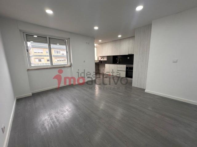 Apartamento venda em Cova da Piedade, Almada