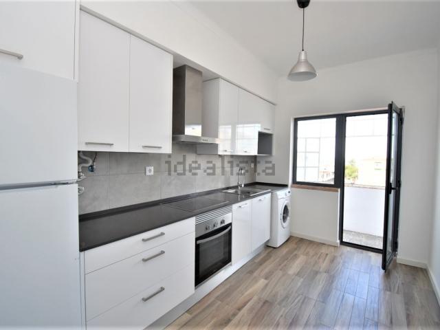 Apartamento alugar em Cova da Piedade, Almada