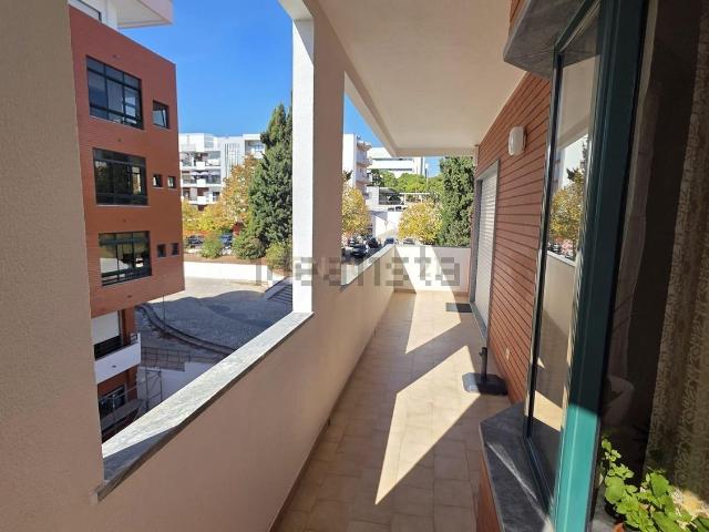 Apartamento venda em Ramalha, Almada