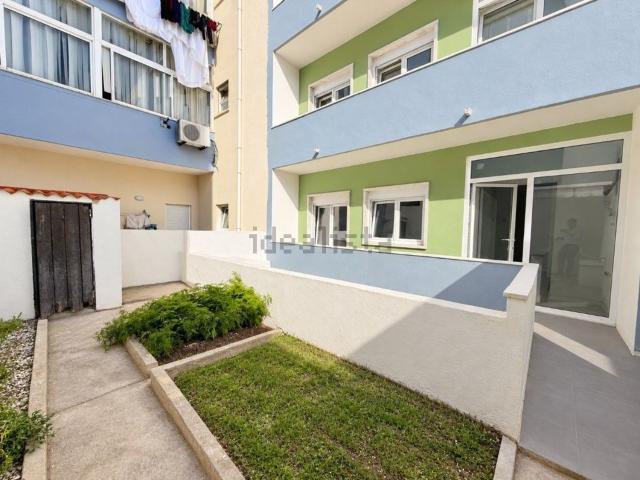 Apartamento alugar em Almada Velha, Almada