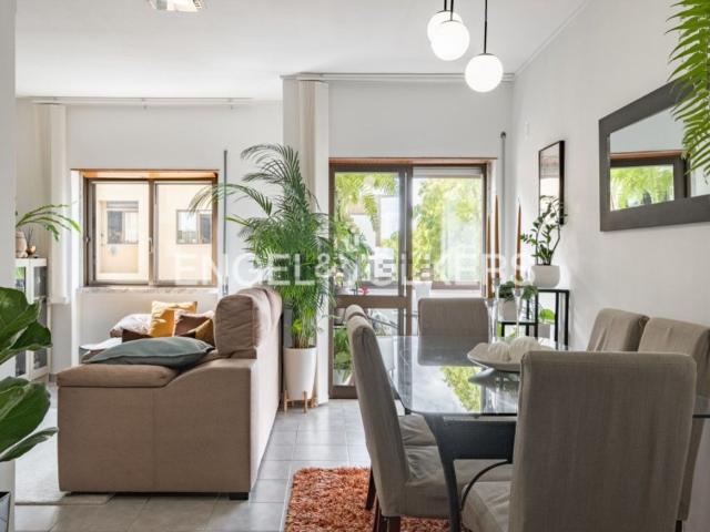 Apartamento venda em Ramalha, Almada