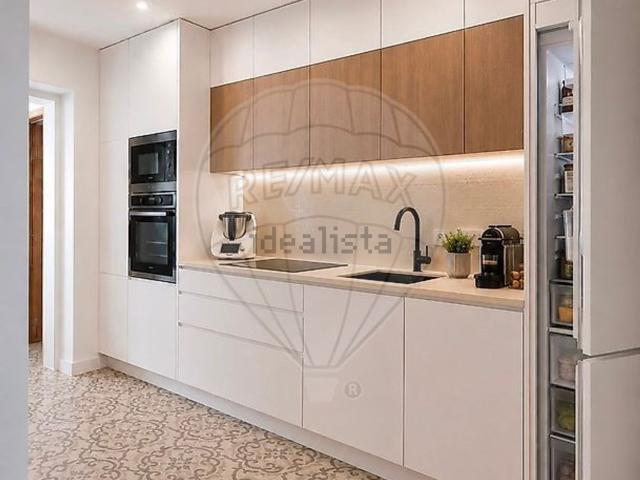Apartamento venda em Ginjal, Almada