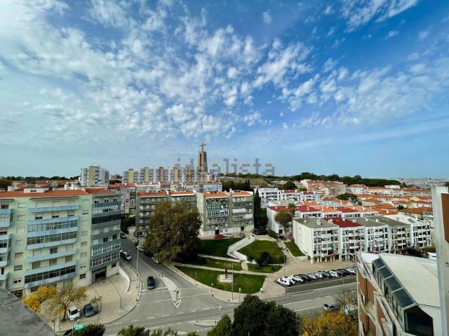 Apartamento alugar em Almada, Setúbal