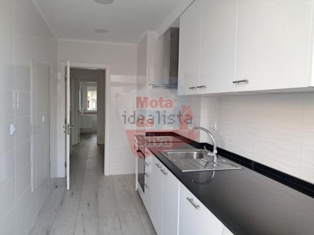 Apartamento alugar em Cova da Piedade, Almada