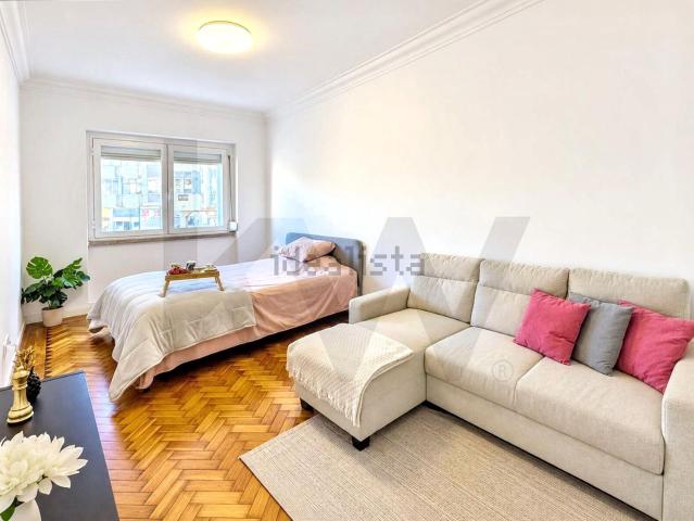 Apartamento alugar em Centro Sul, Almada