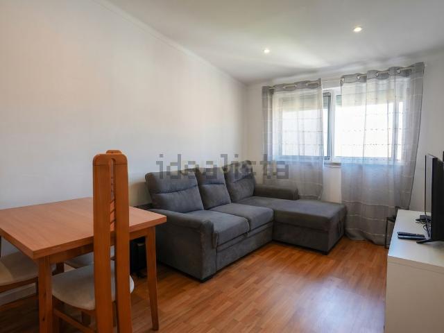 Apartamento alugar em Cova da Piedade, Almada