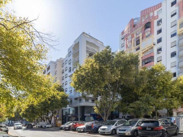 Apartamento venda em Ramalha, Almada