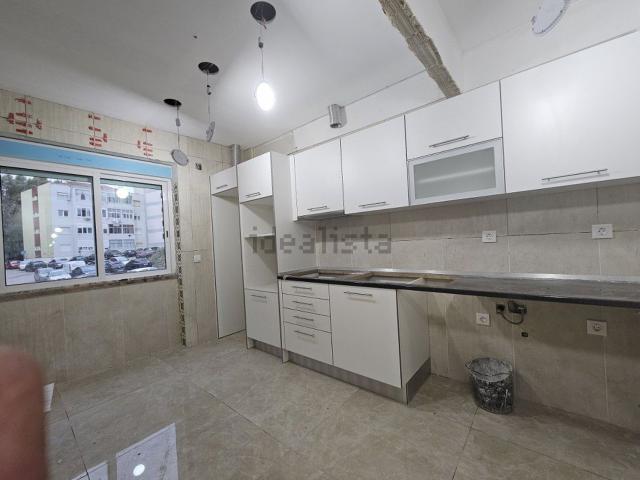 Apartamento venda em Cova da Piedade, Almada