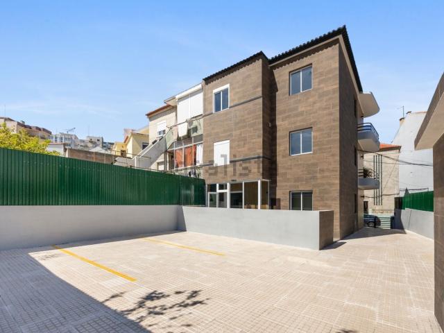 Duplex venda em Cova da Piedade, Almada