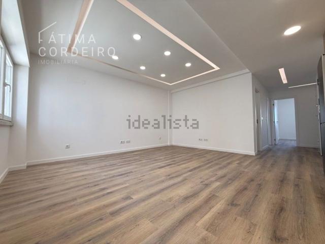 Apartamento venda em Almada, Setúbal