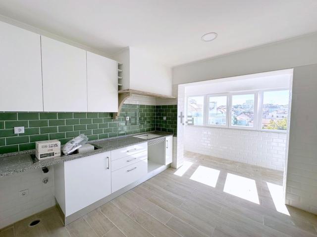 Apartamento alugar em Cova da Piedade, Almada