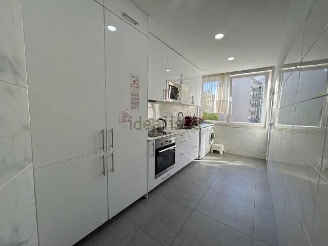 Apartamento alugar em Centro Sul, Almada