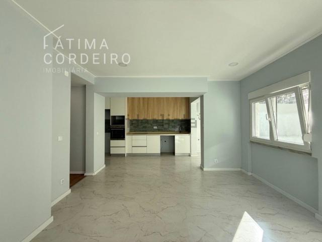 Apartamento alugar em Cova da Piedade, Almada