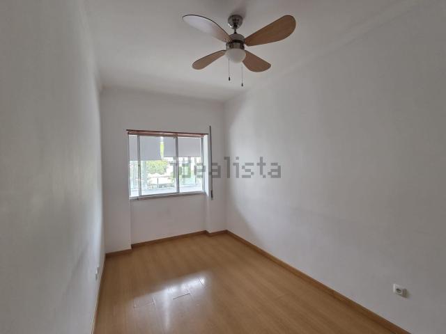 Apartamento alugar em Cova da Piedade, Almada
