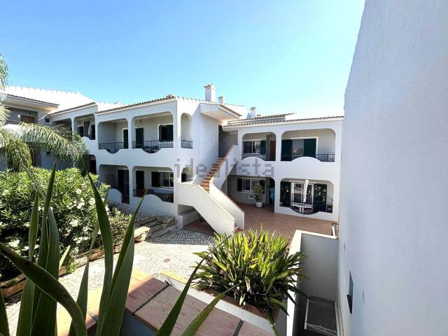 Apartamento venda em Areias de Almansil, Loulé