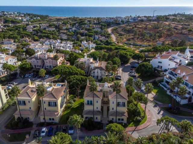 Apartamento venda em Almancil, Loulé