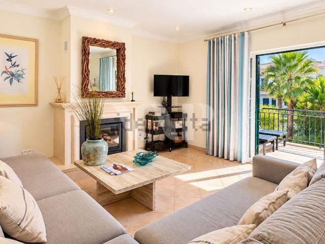 Apartamento venda em Almancil, Loulé