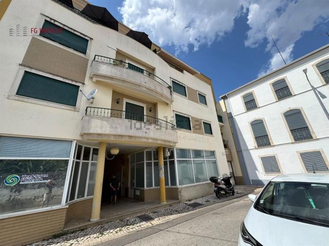 Apartamento alugar em Almeirim, Santarém
