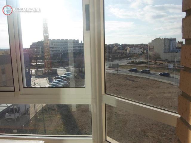 Piso en alquiler en Centro, Albacete
