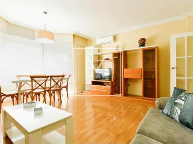 Apartamento en alquiler en Distrito 3, Albacete
