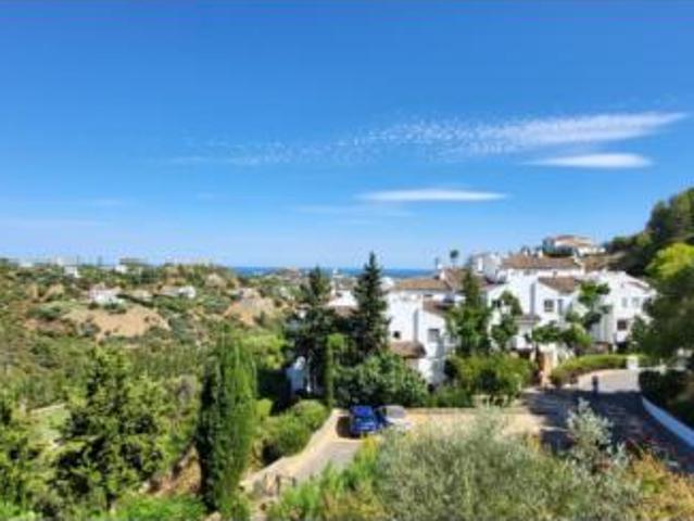 Apartamento en alquiler en Artola, Costa del Sol Occidental