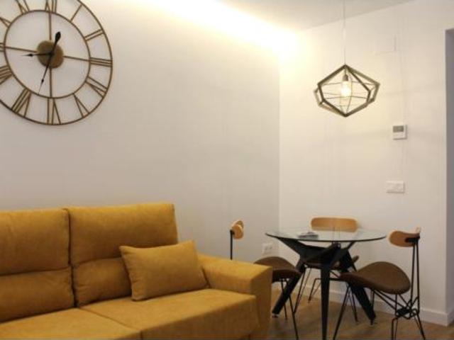 Apartamento en alquiler en Santiago, Cáceres
