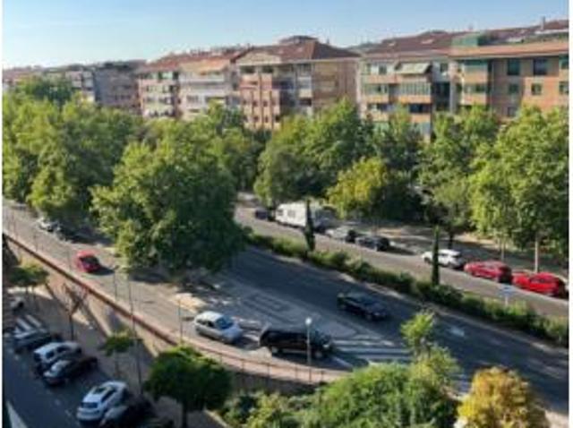 Apartamento en alquiler en El Vivero, Cáceres