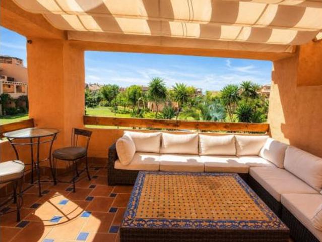 Apartamento en alquiler en Atalaya-Isdabe, Costa del Sol Occidental